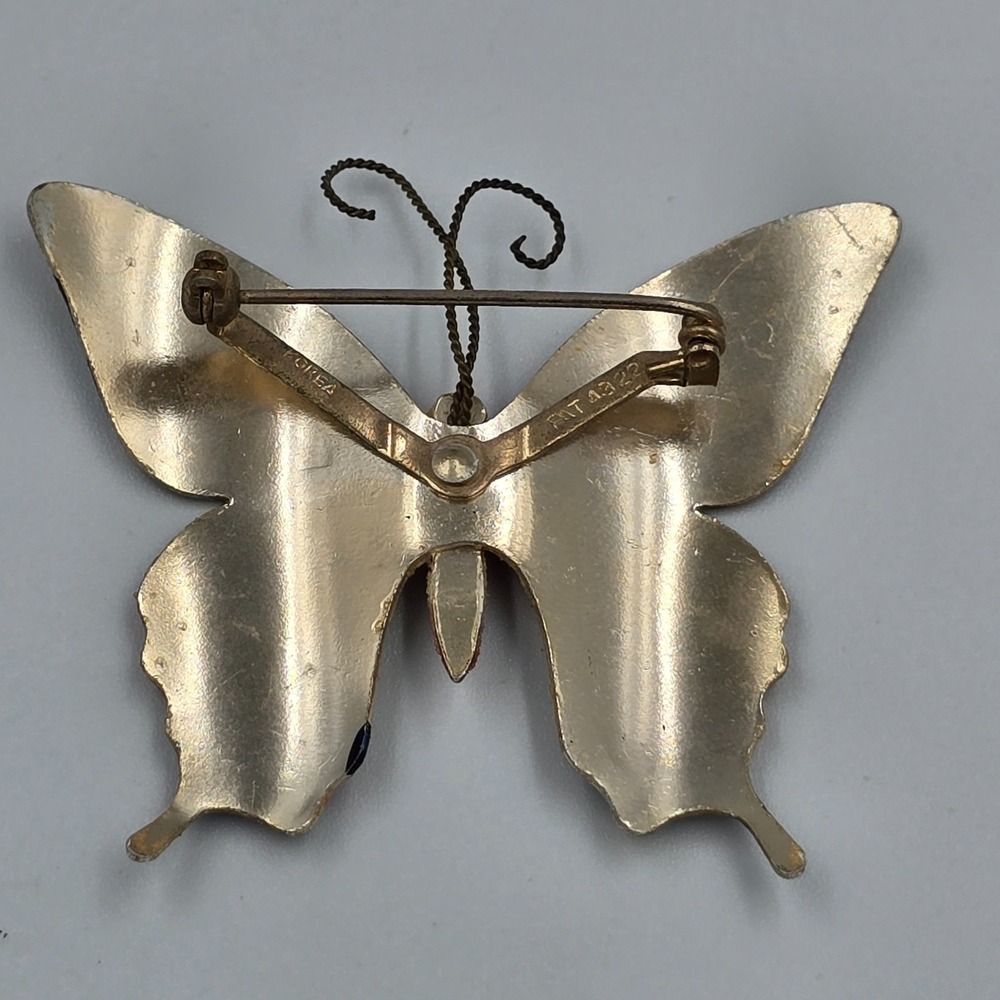 Vintage Sugar Frosted Enamel Butterfly Brooch Pin Gold Tone Korea Signed Flocked - Picture 3 of 9